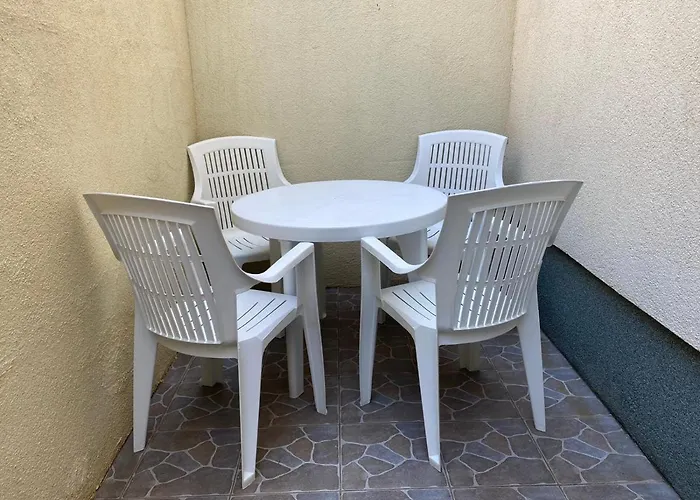 Ivek Апартаменты Мандре