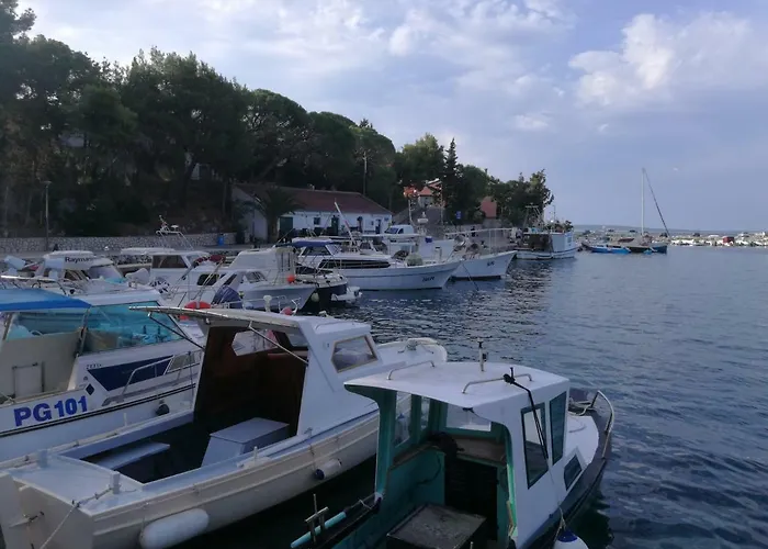 Ivek Апартаменты Мандре