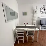 Ivek *